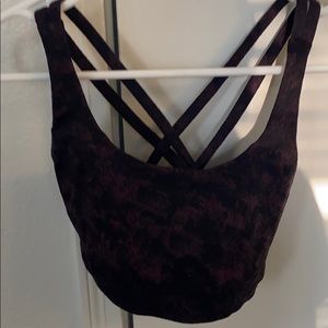 Lululemon black and dark purple details